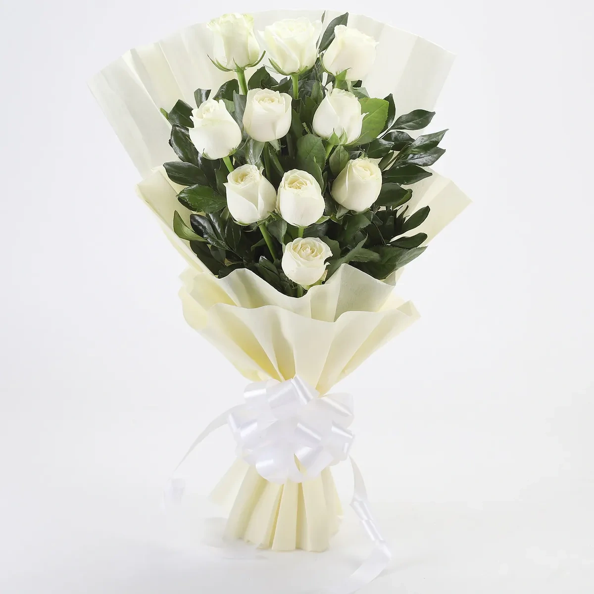 Winter's Kiss Flowers Bouquet 