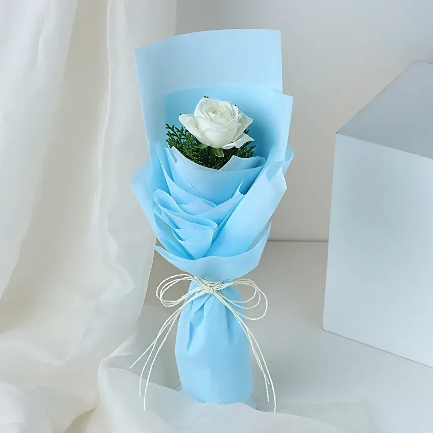 Elegant Single White Rose Flowers  Bouquet 