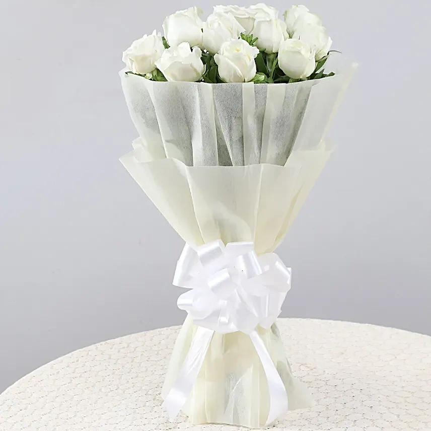 Elegant Pristine White Roses  Flowers Bouquet 