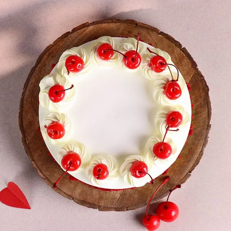 cherrynredvelvetvalentinecake9748800caC0