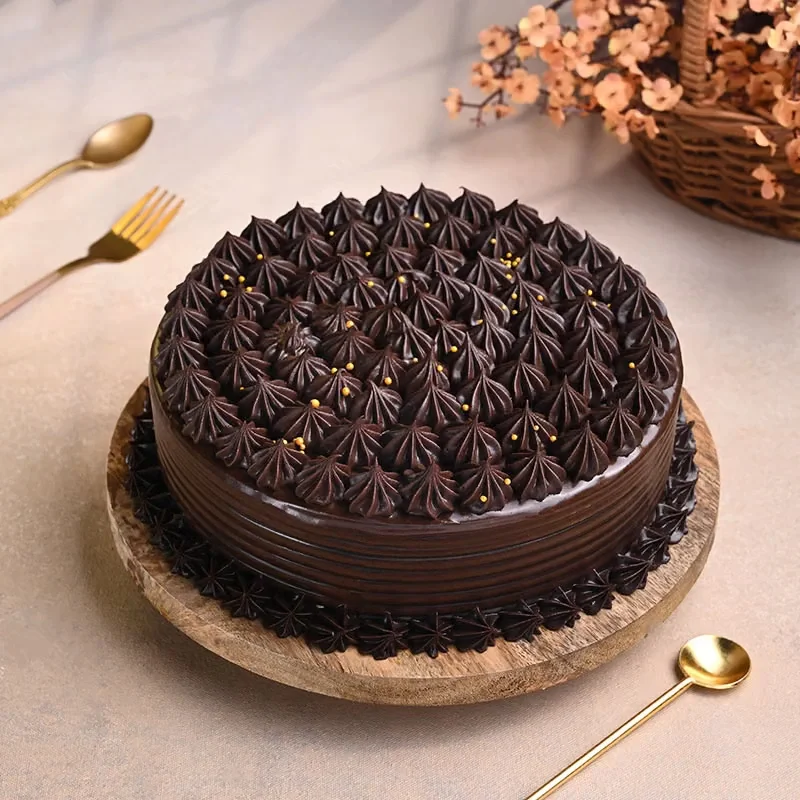 chocolatecakewithgoldensprinkles9749180caA