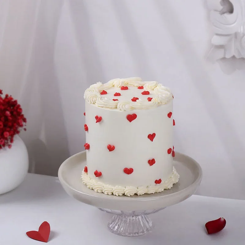 romanticheartsbutterscotchcake9715430caA0