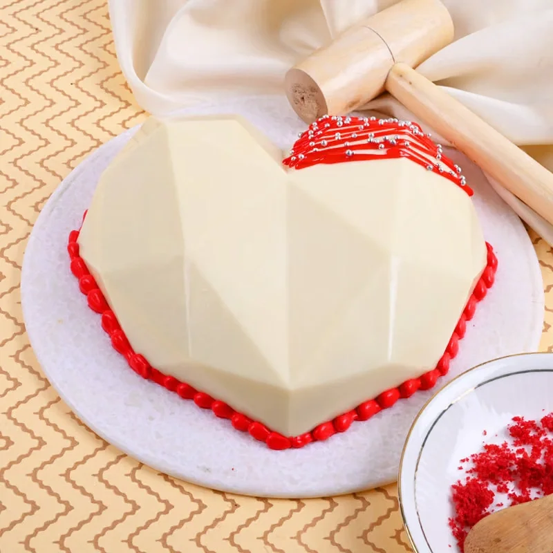 redvelvetpinatacake9888990caB0
