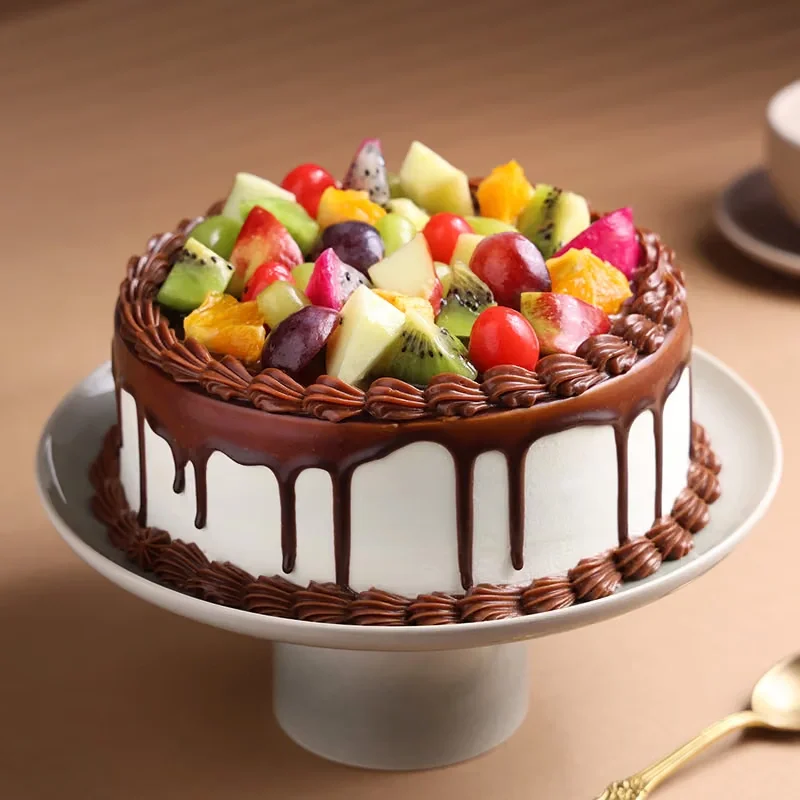 fruitfiestachocolatecake9739380caB