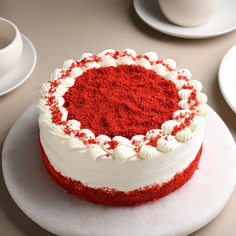 redvelvetcakewithcuteteddy9813470coB1