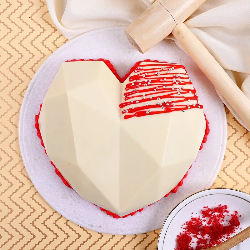 redvelvetpinatacake9888990caA0