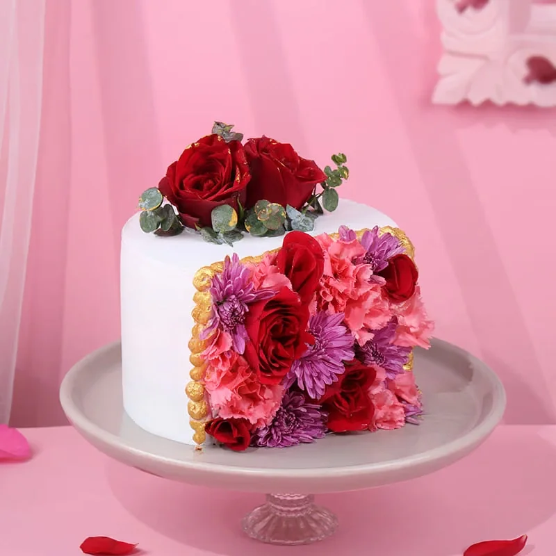 romanticfloralchocolatehalfcake9718550caA0