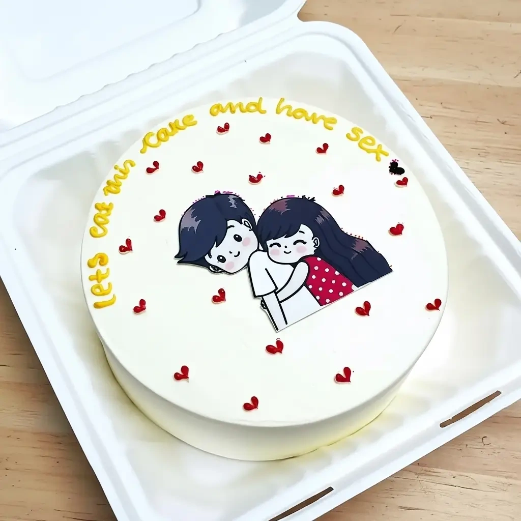 Hug Me Cake Special