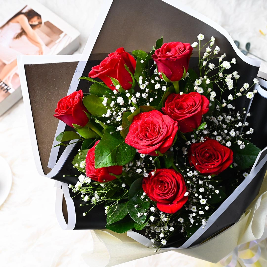 heartfeltredrosesbouquetd