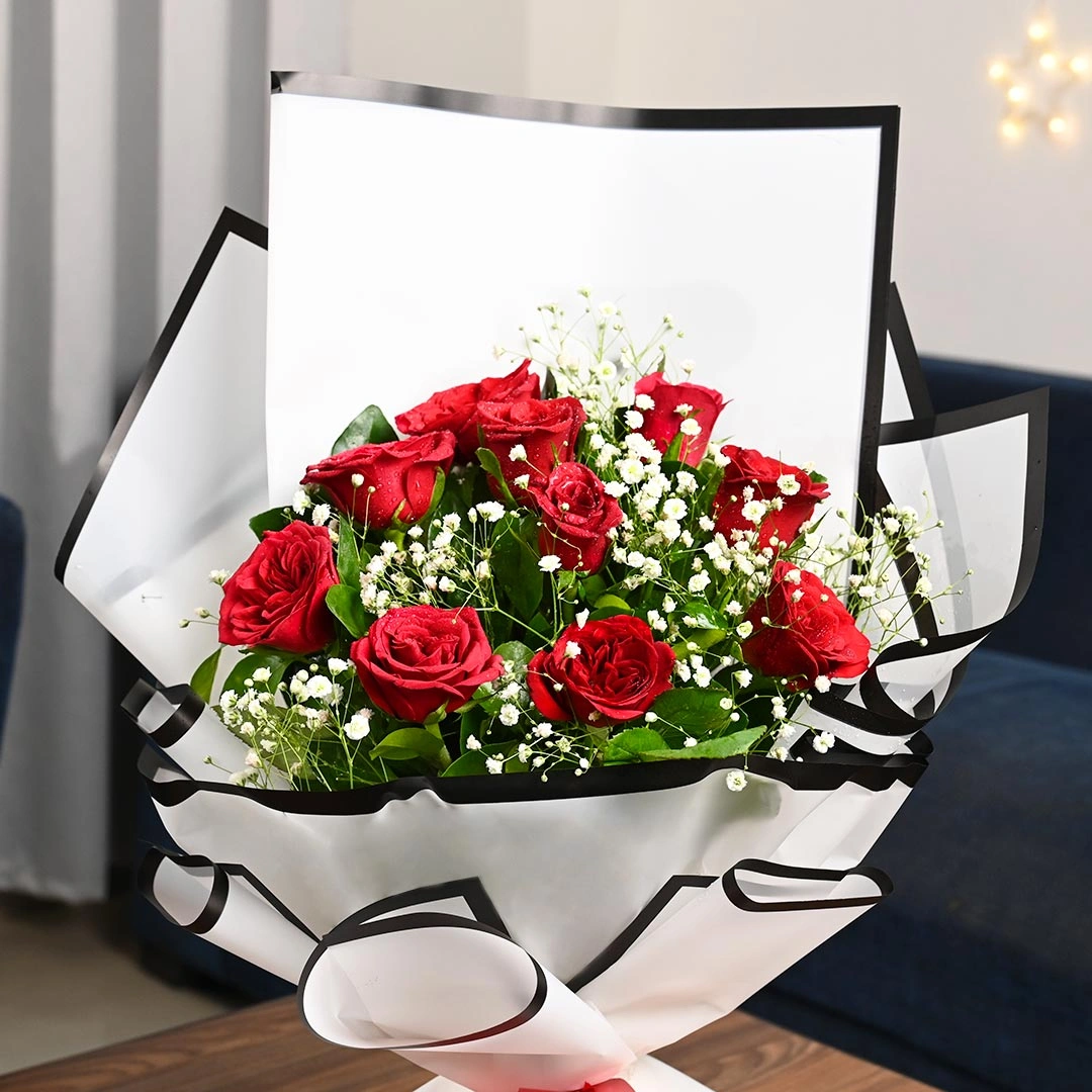 delicateravishingredrosesbouquetb