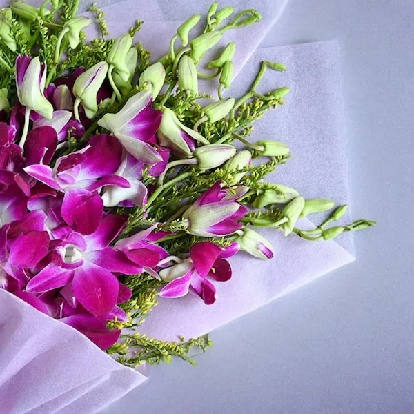 CharmingOrchidBouquet1