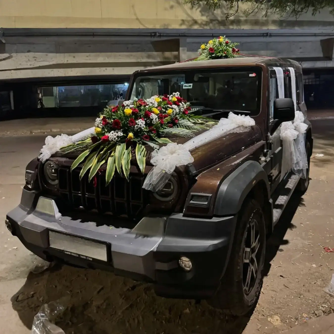Elegant Bouquet Wedding Car Romantic Decoration