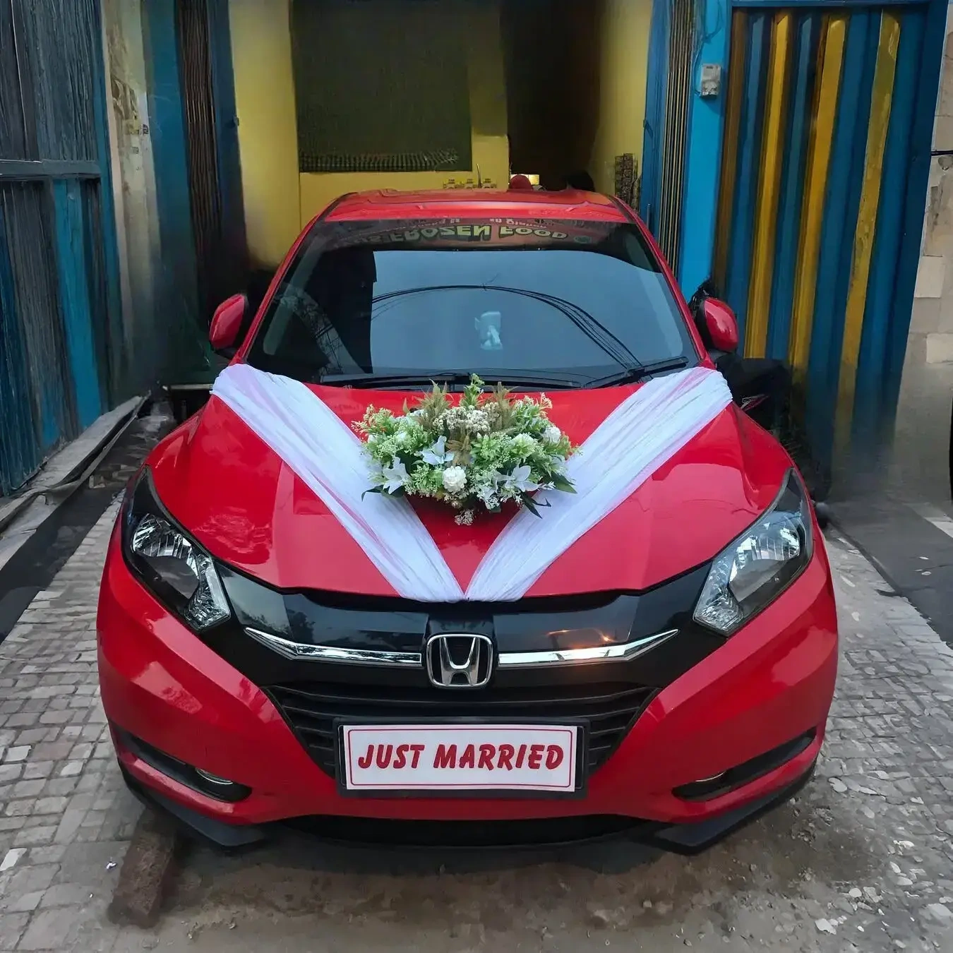 Grand Bridal Car Stylish  Decoration 
