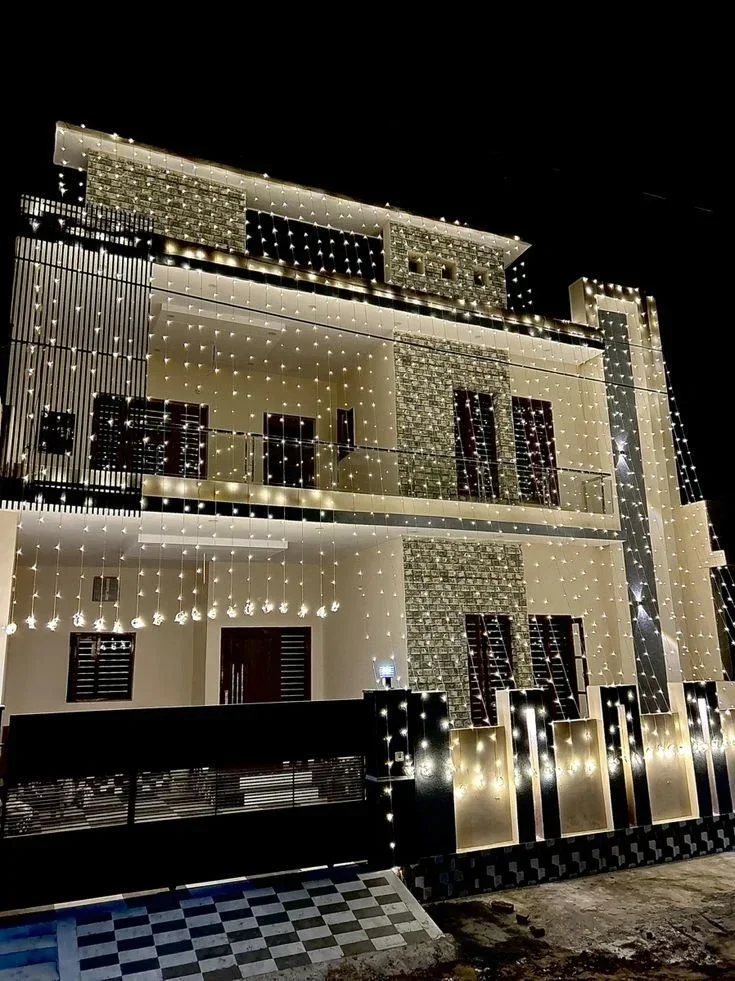 Weddinghouseoutdoorlights