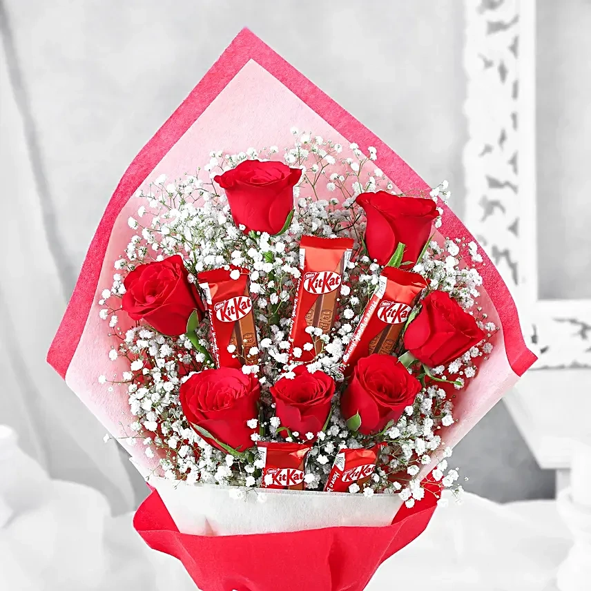 redrosesbunchwithnestlekitkatchocolates2