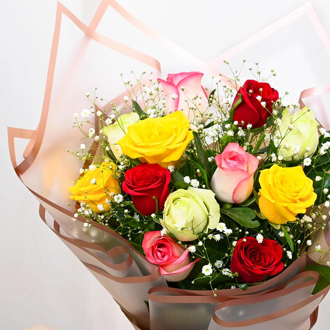 vibrantmixedrosesbouquetc