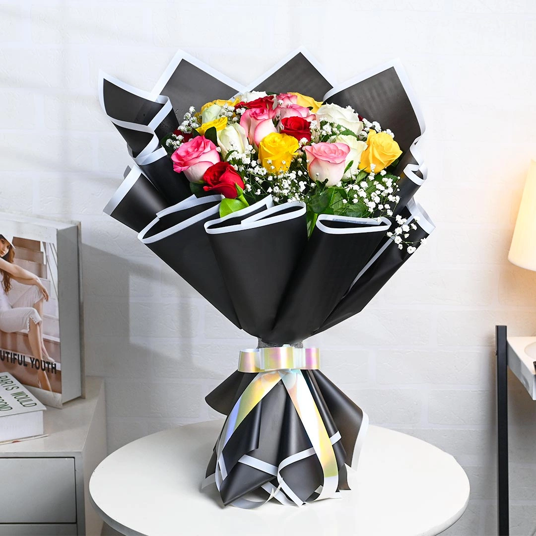 Majestic Bouquet Of Mixed Roses Flowers 