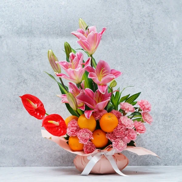 Charming Lily N Orange Vase Set 