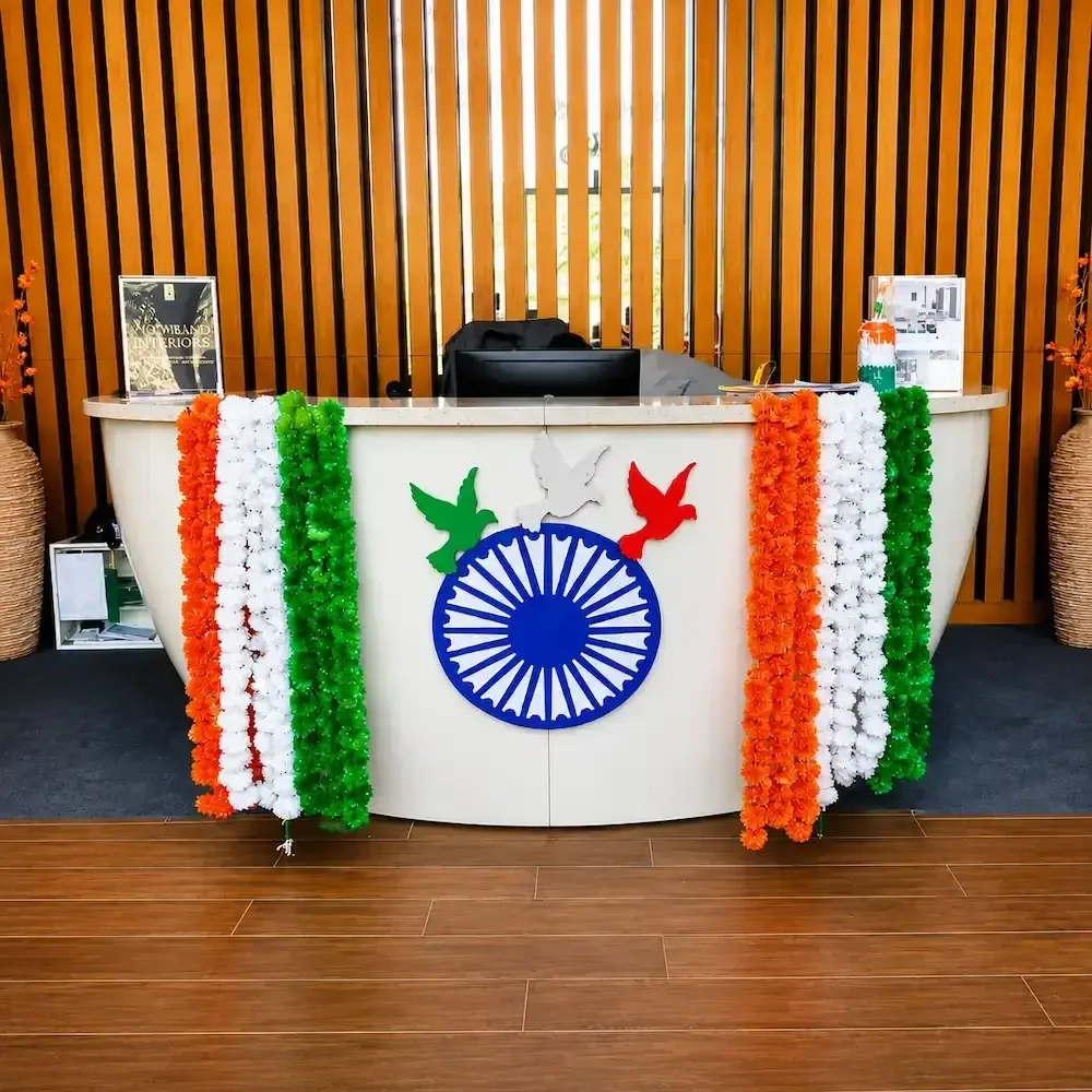 tricolorofficedecorationforindependenceday1785758933339106261