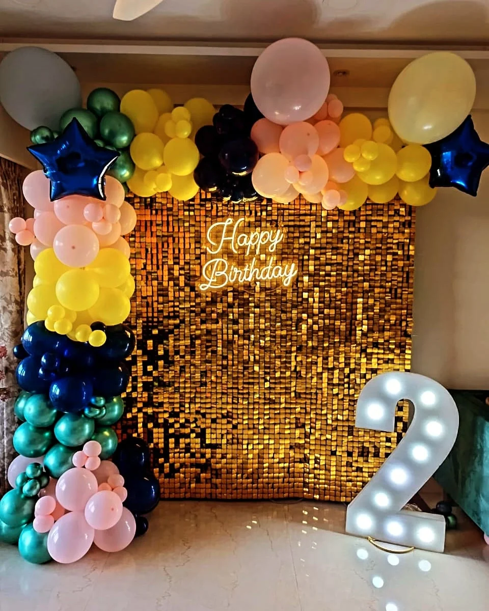 Golden Glow Birthday Balloon Decor 