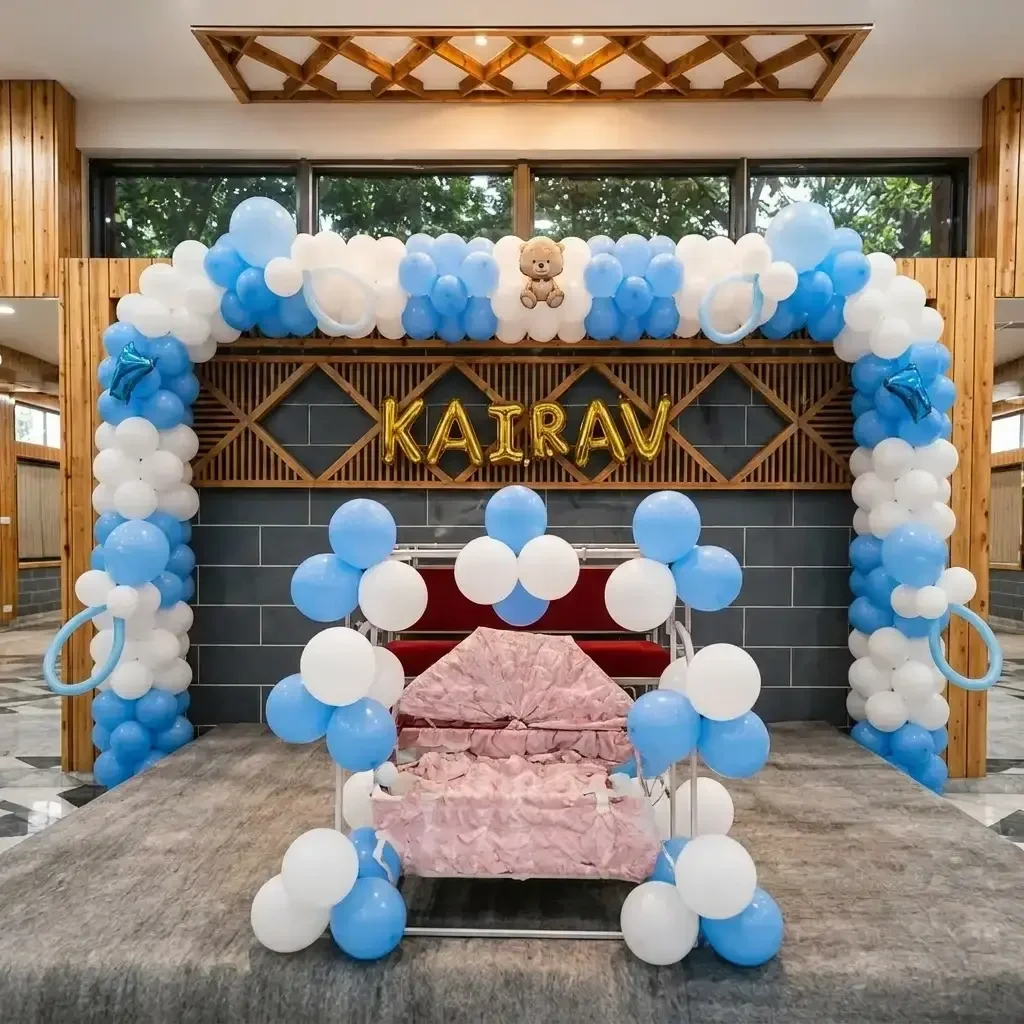 babynamingstagedecoration1785737436383939883