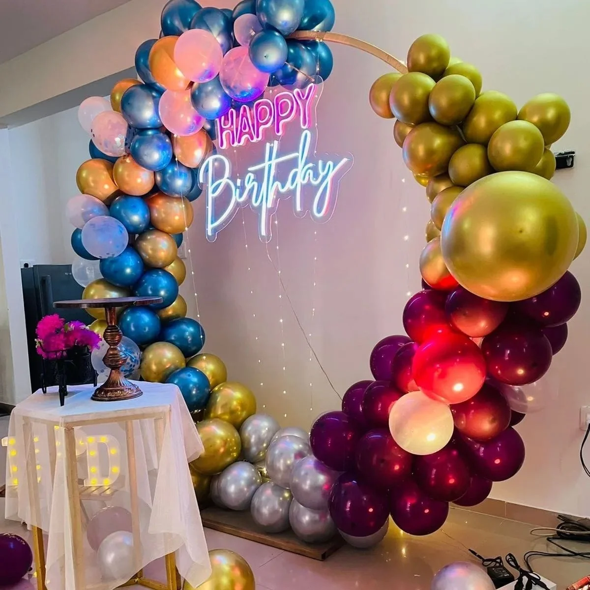Luxury Metallic Birthday Arch Decor