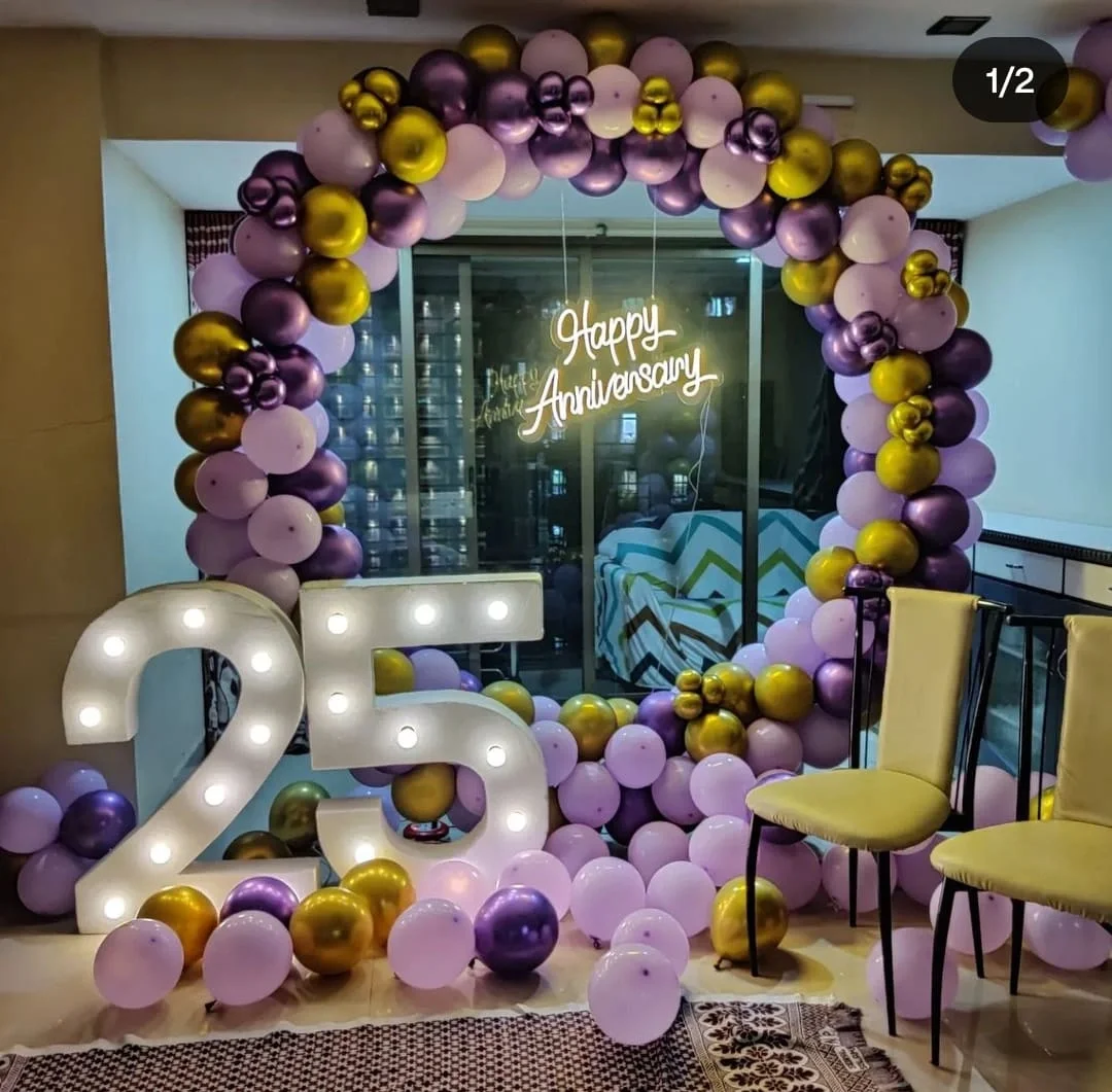 Royal 25th Anniversary Balloon Decor 