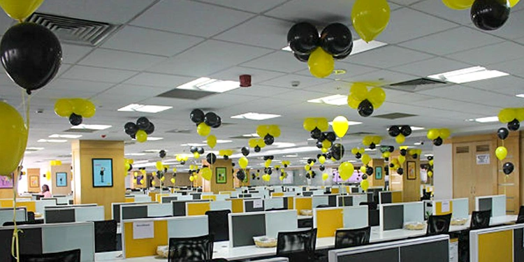 Yellow-Black Themed Office Decor Set 