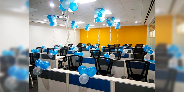 Blue-White Themed Office Decoration Set 