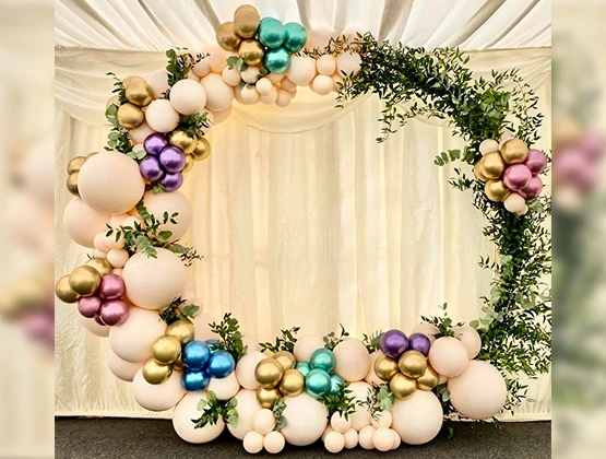 Beautiful Carnations Themed Ring Decor Set 