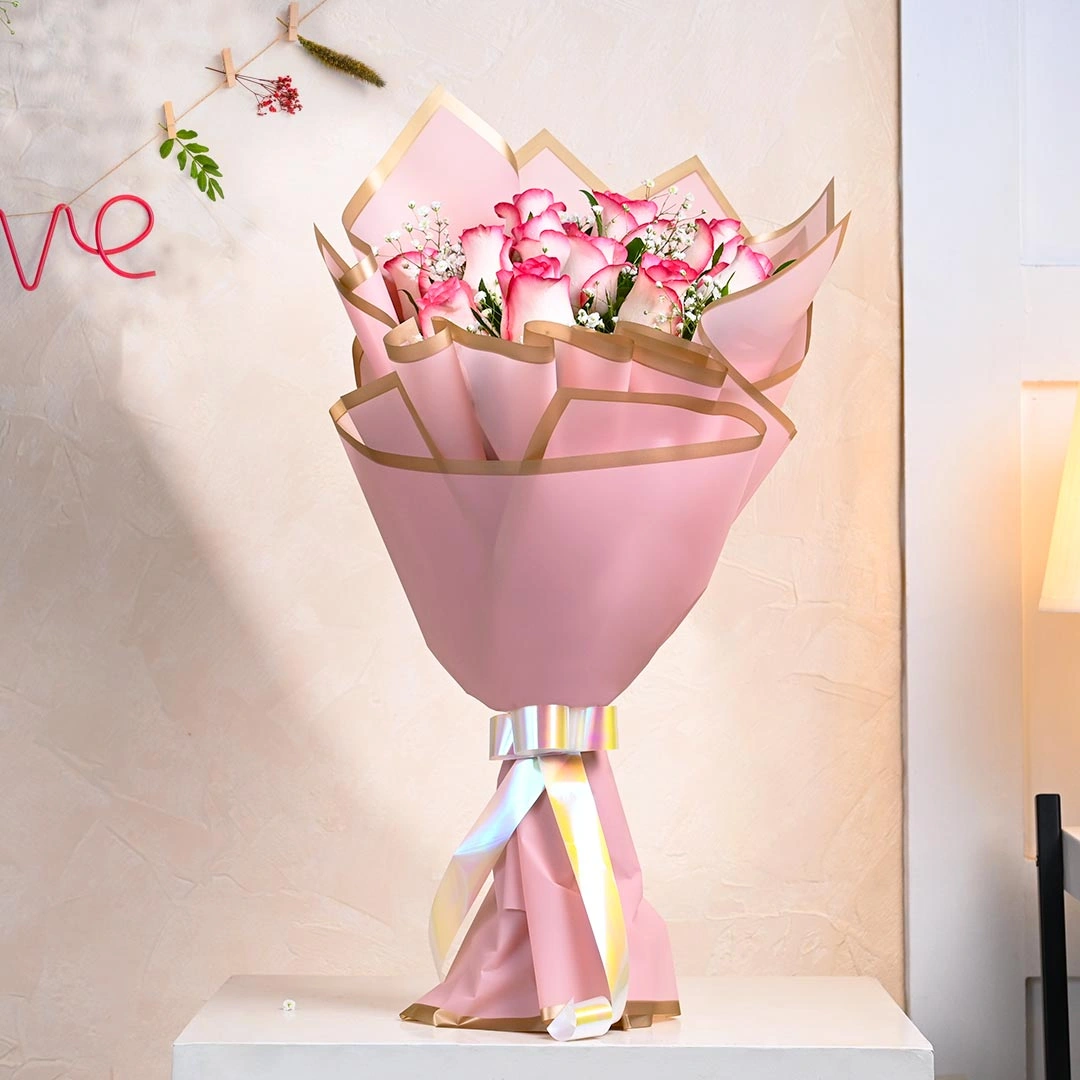 Elegant Arrangement Of Pink Roses Flowers Bouquet 