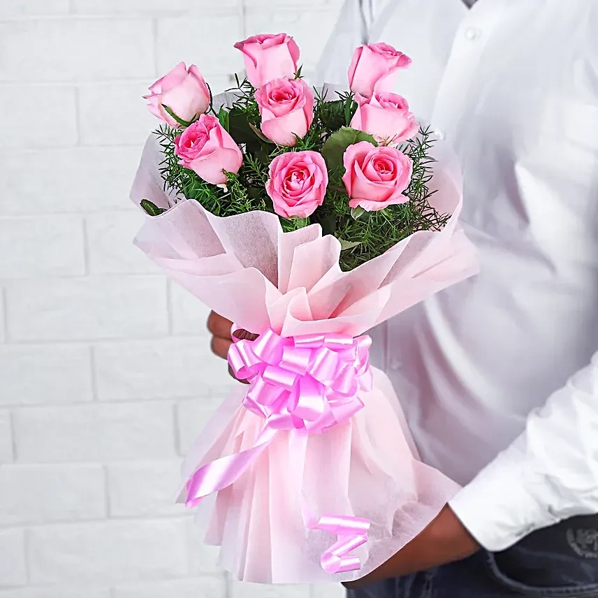 endearing8pinkrosesbouquet4